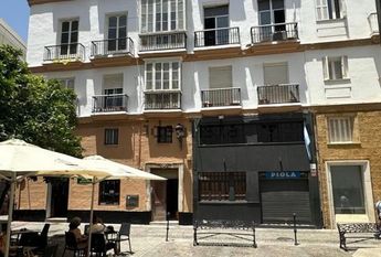 Alquiler de piso en Plaza San Agustín, 5