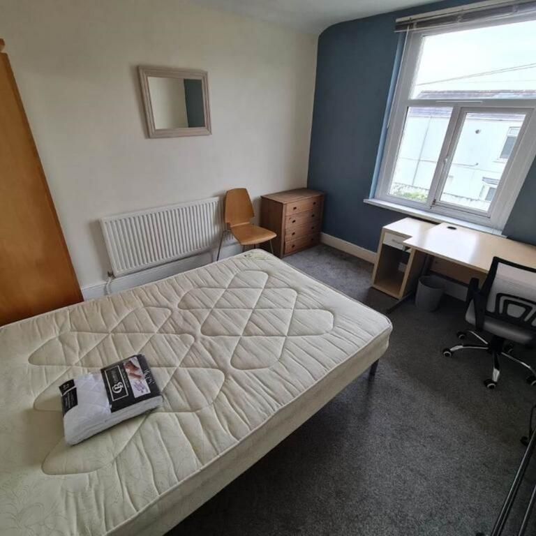 3 bedroom flat to rent - Photo 1