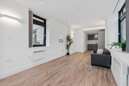 2 bedroom flat to rent - Photo 2