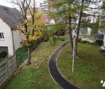 A LOUER à REIMS APPARTEMENT T3 DANS RESIDENCE CALME PROCHE AVENUE D... - Photo 1