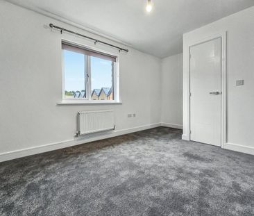 3 bedroom detached house to rent - Photo 4