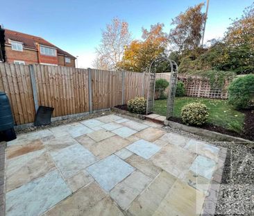 3 bedroom terraced house to rent - Photo 6