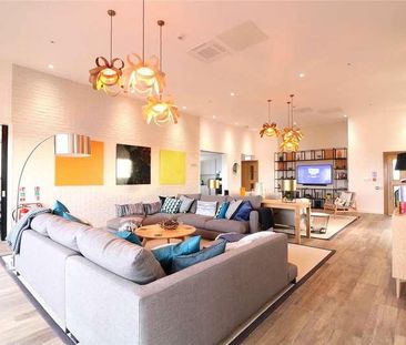 Queen Street, Maidenhead, Berkshire, SL6 - Photo 4