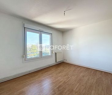 Apartment - Photo 2