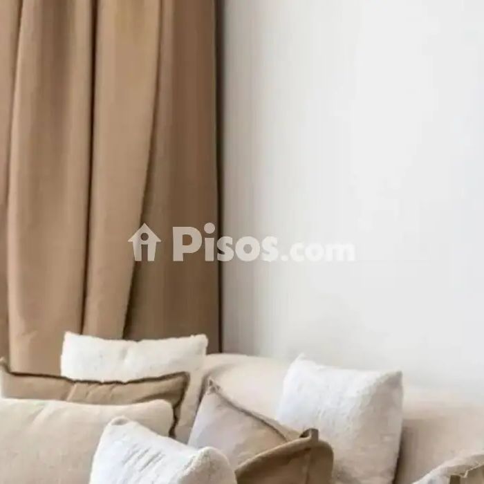 Piso en alquiler en Benahavís - Foto 1