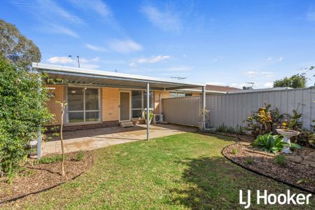 Spacious 2-bedroom Unit - Photo 4