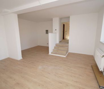 großzügige 3-Zimmer-Wohnung, große Küche, Wanne, Dusche, 35 m² groß... - Foto 3