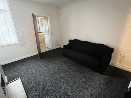 2 bedroom terraced house to rent - Photo 3