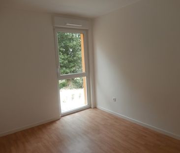 Location Appartement 3 pièces 61m² LA CHAPELLE SUR ERDRE 44240 - Photo 2