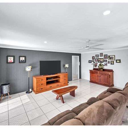 Peaceful Semi-Rural Rental in Mount Chalmers - Photo 5