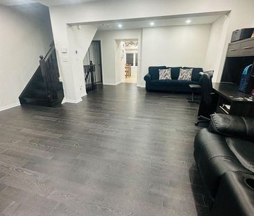 For Lease - 6 Stemford Road, Brampton, Ontario - Photo 2