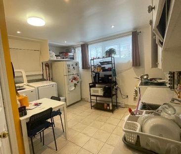 2 1/2 a louer Laval - Photo 3