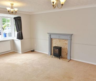 4 bedroom detached house to rent - Photo 1