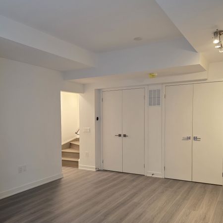 For Lease - 75 Curlew Drive Unit# 102, Toronto, Ontario - Photo 2