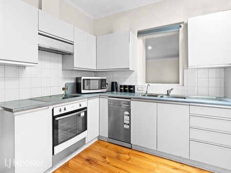 20 Filmer Avenue, Glengowrie SA 5044 - House For Rent - $650 | Domain - Photo 3