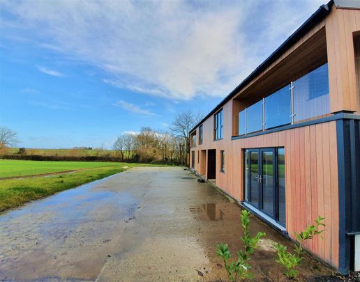 Four bed semi-detached house to rent, Boyton, PL15 - Photo 1