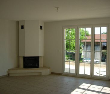 Charming twin villa in Gilly - Photo 3
