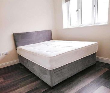 Wern Terrace, Port Tennant, Swansea, SA1 - Photo 3