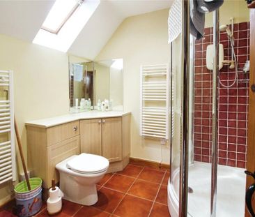 1 bedroom detached house to rent - Photo 4