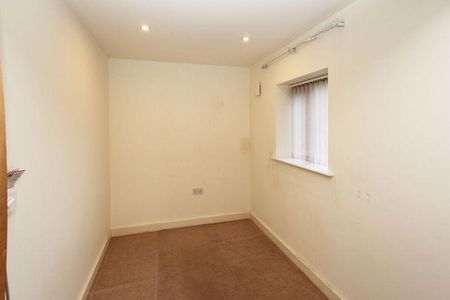 2 bedroom property to rent - Photo 3