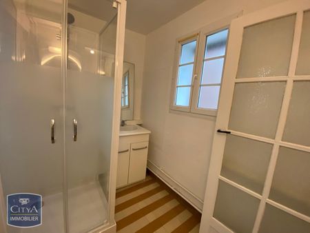 Location Appartement 2 pièces 55m² DIEPPE 76200 - Photo 4