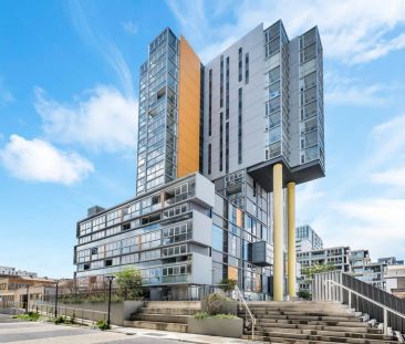 Enjoy the Convenient and fast-paced Lifestyle in the City!!! - Photo 3