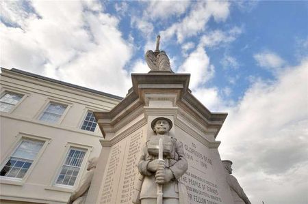 Old Town Hall, Market Square, Staines-upon-thames, Surrey, TW18 - Photo 4