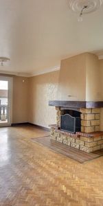 GERZAT-MAION 140M2 - TROIS CHAMBRES -JARDIN - Photo 3