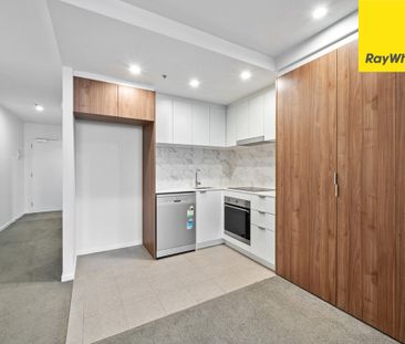 Grand central Towers - Central Woden Location - Photo 6