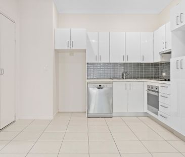 35/108 Nicholson Street, Greenslopes QLD 4120 - Apartment For Rent ... - Photo 4
