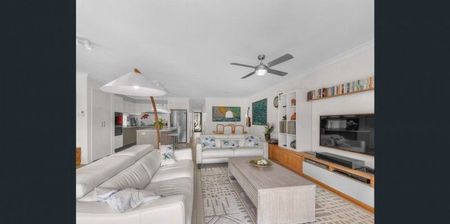 Resort-Style Living in heart of Bulimba - Photo 5