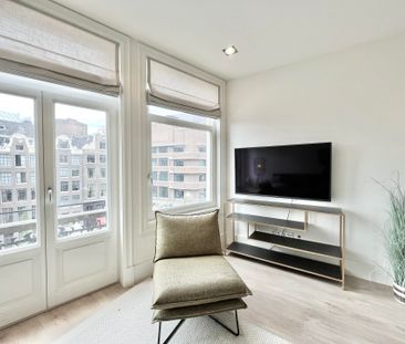 Te huur: Appartement Nieuwezijds Voorburgwal in Amsterdam - Photo 2