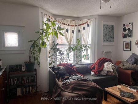 For Lease - 1504 Dufferin Street Unit# Unit 2, Toronto, Ontario - Photo 2