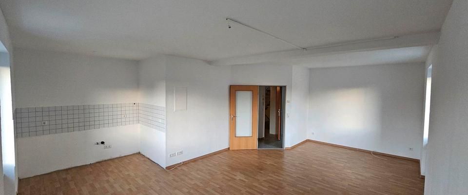 53 m2 Wohnung im 2. OG auf der Barmerstraße 28 in Remscheid - Foto 1