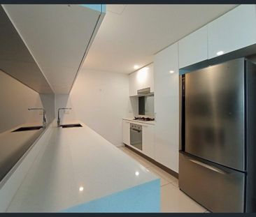 3 Beds and walking to Harbour Town - Photo 2