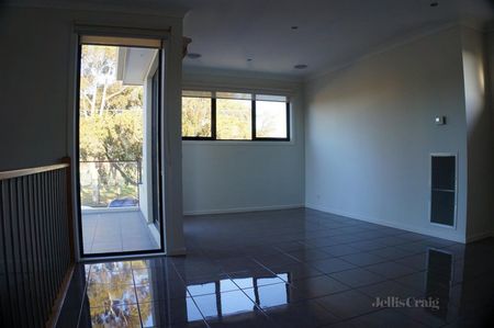 2/41 Landells Road, Pascoe Vale - Photo 3