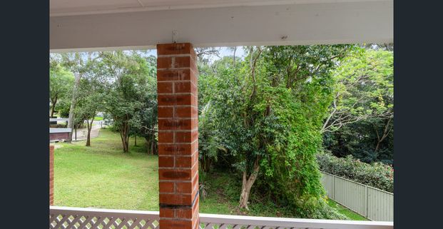 Great Self Contained Two Bedder! - Photo 1