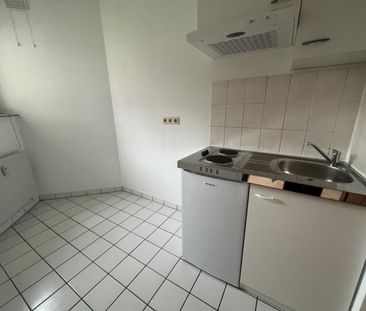 Mit Terrasse: Frisch renovierte und großzügige 1 Zimmer-Wohnung in ... - Photo 6