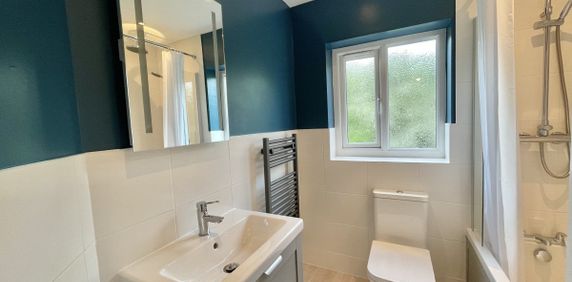 Stanley Park Court, Saltney, CHESTER - Photo 2