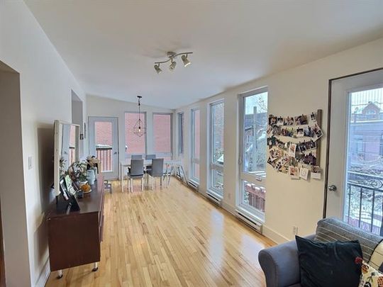 5297 Av. Henri Julien - Photo 1