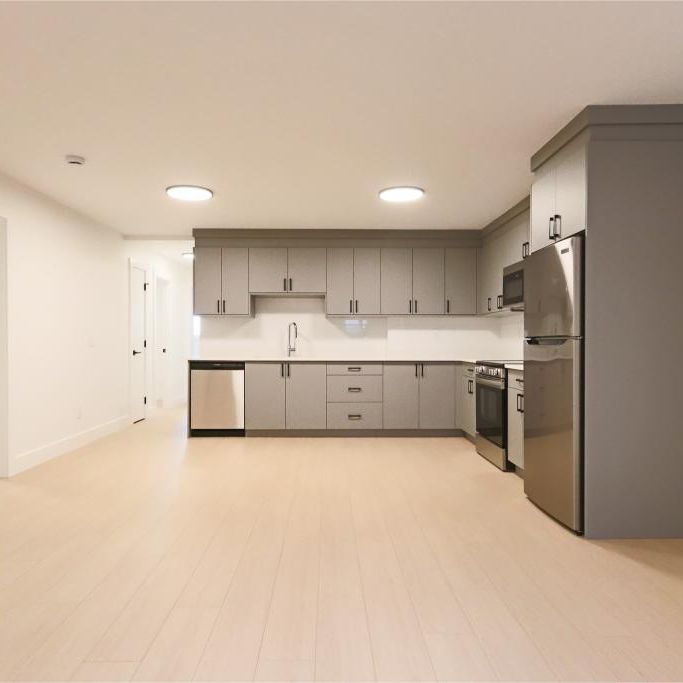 5181 Booth Ave, Burnaby (Basement Suite) - Photo 1