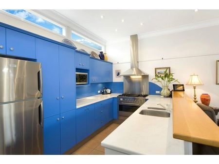 108 Burlington Street, Crows Nest NSW 2065 - House For Rent | Domain - Photo 3