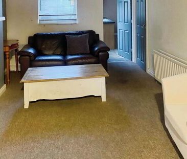 63 North Street, Lurgan, BT67 9AG - Photo 1