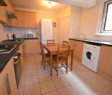 Basingstoke Road, Reading, Berkshire, RG2 - Photo 4