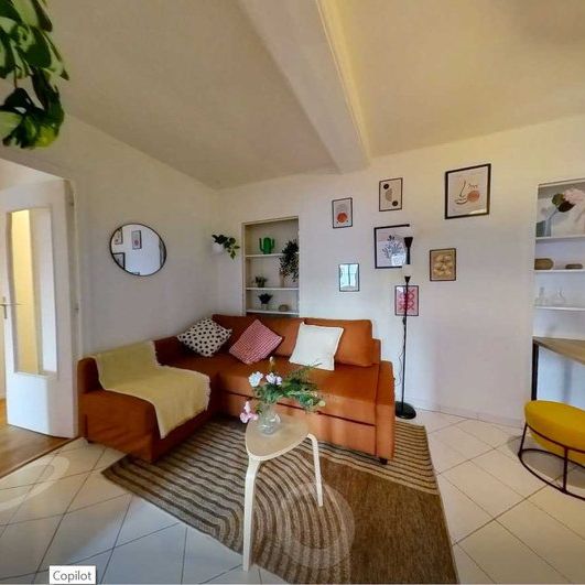 Rue des Remparts d'Ainay - Photo 1