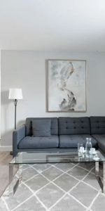 Rue Crevier Apartments - Photo 4