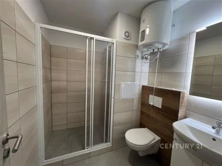 Pronájem bytu 1+1 s parkovacím stáním - Photo 4