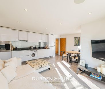 Highfield Place, High Street, Ongar - Photo 4