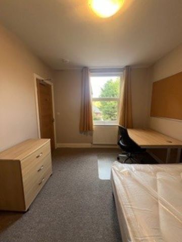 Cromer Street, Burton Stone Lane - P10452 - Photo 4