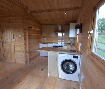 1 bedroom log cabin to rent - Photo 4